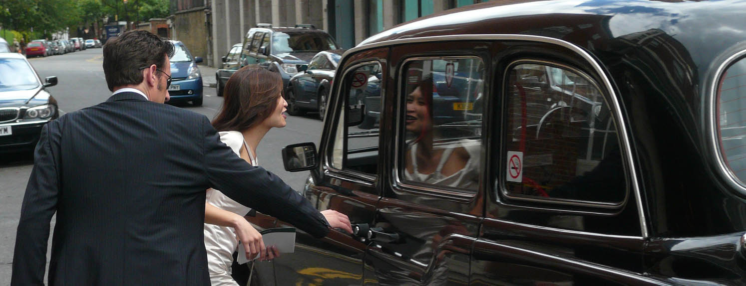 История такси: от повозок до лондонского Black-cab